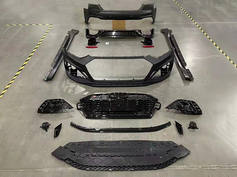 car modify body kit for Audi A5 change to RS5